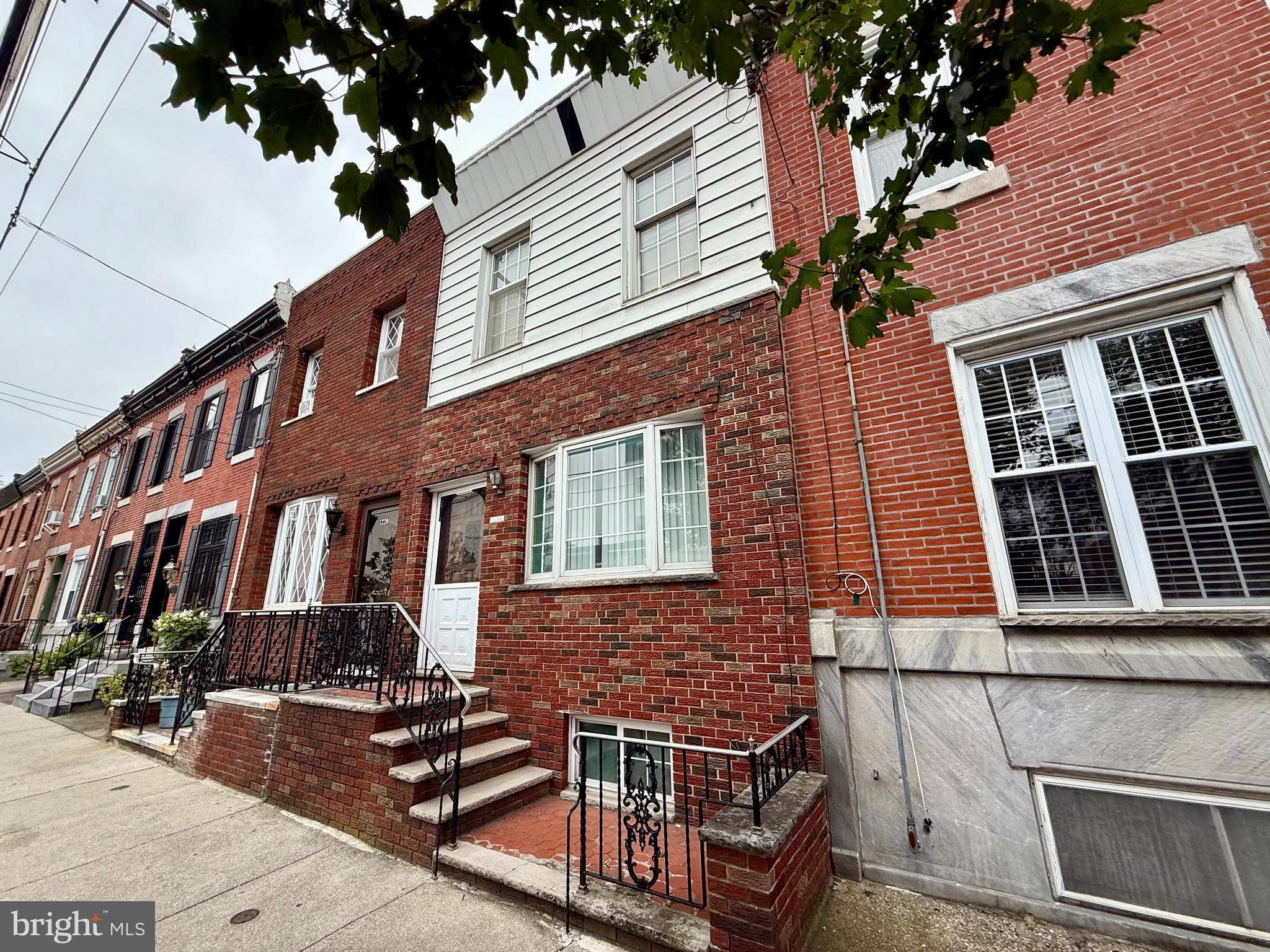 1222 JACKSON ST, Philadelphia, PA 19148