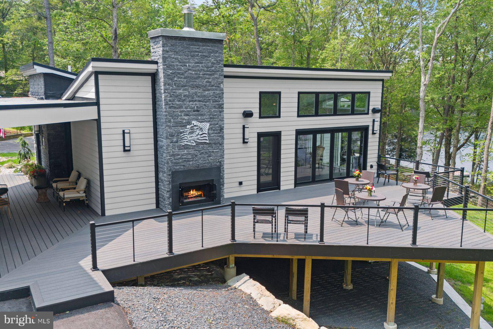 Milford, PA 18337,117 CONASHAUGH TRAIL