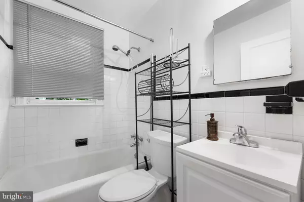 Alexandria, VA 22302,2401 RIDGE ROAD DR