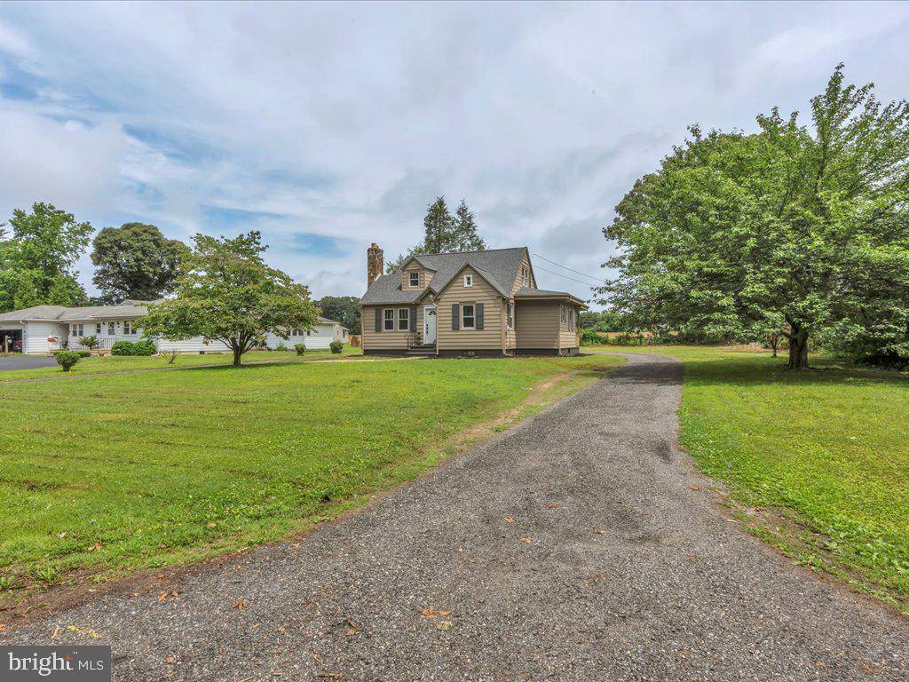 Bridgeton, NJ 08302,69 MARY ELMER DR