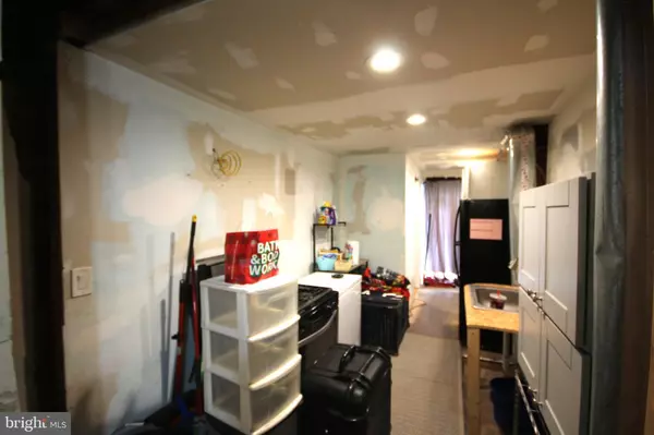 Philadelphia, PA 19125,2207 E ALBERT ST