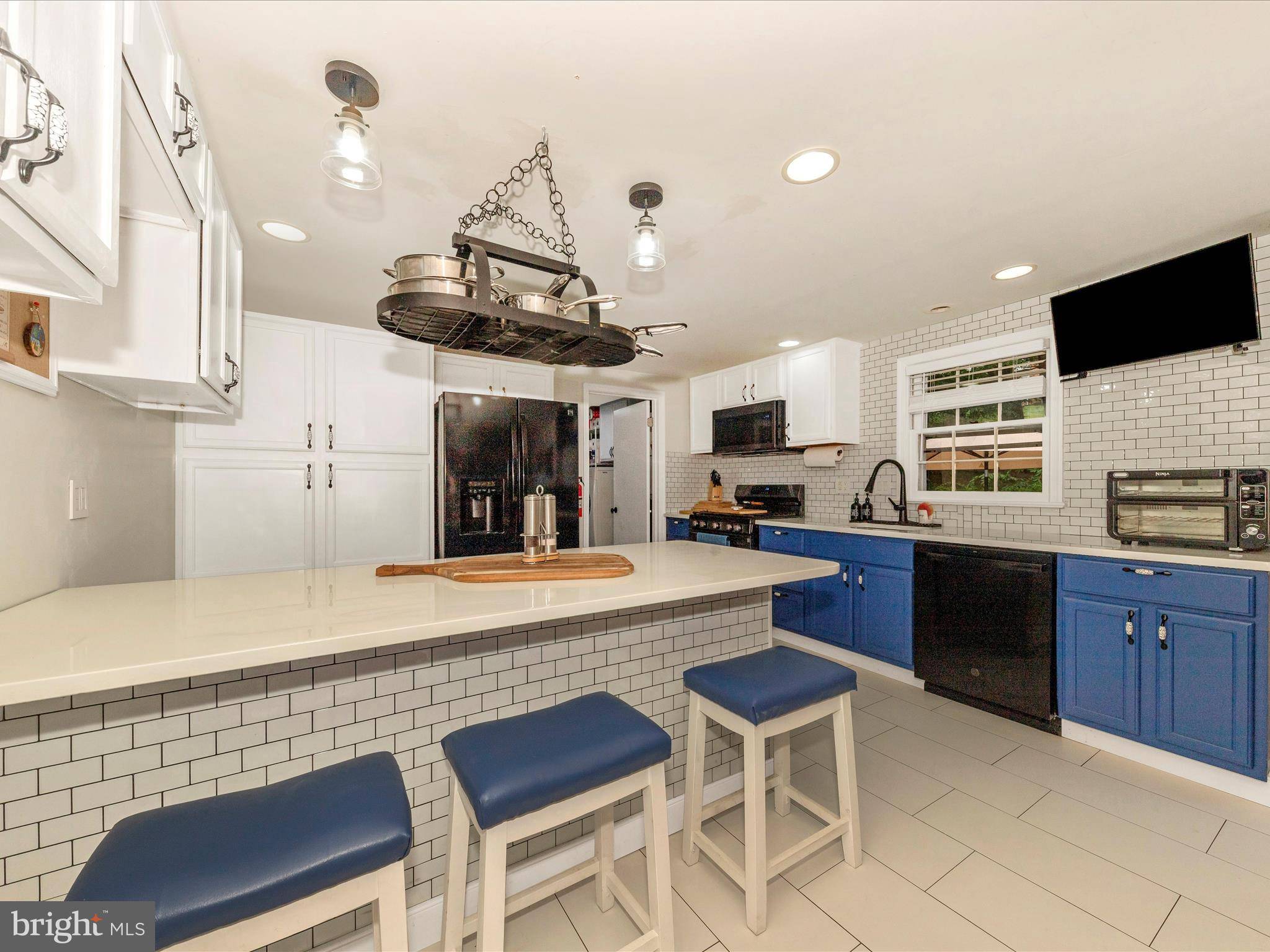 Montgomery Village, MD 20886,10636 SENECA SPRING WAY