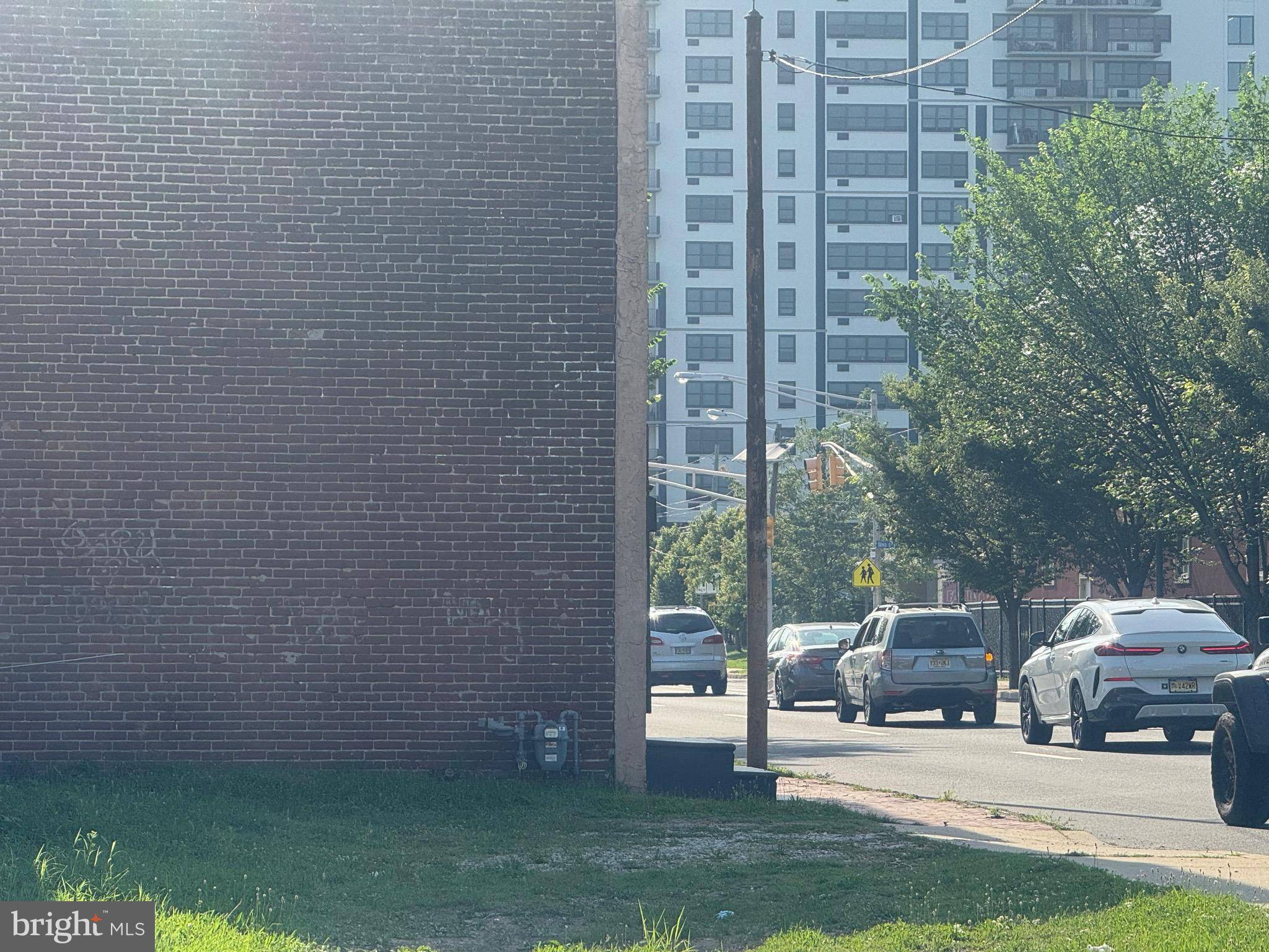 Camden, NJ 08102,339 N 9TH ST
