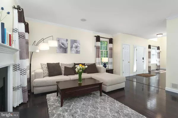 Princeton, NJ 08540,22 STONEWALL CIR