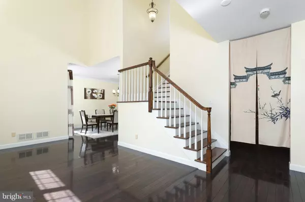 Princeton, NJ 08540,22 STONEWALL CIR