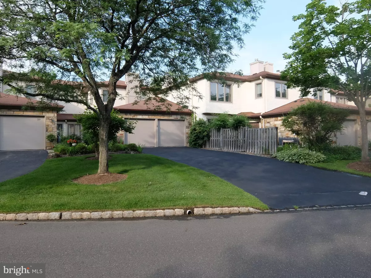 Lawrenceville, NJ 08648,27 WOODMONT