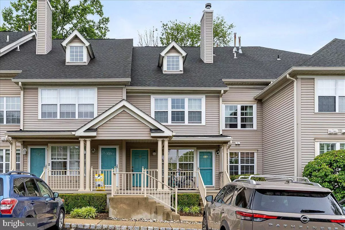 Princeton, NJ 08540,326 BRICKHOUSE RD