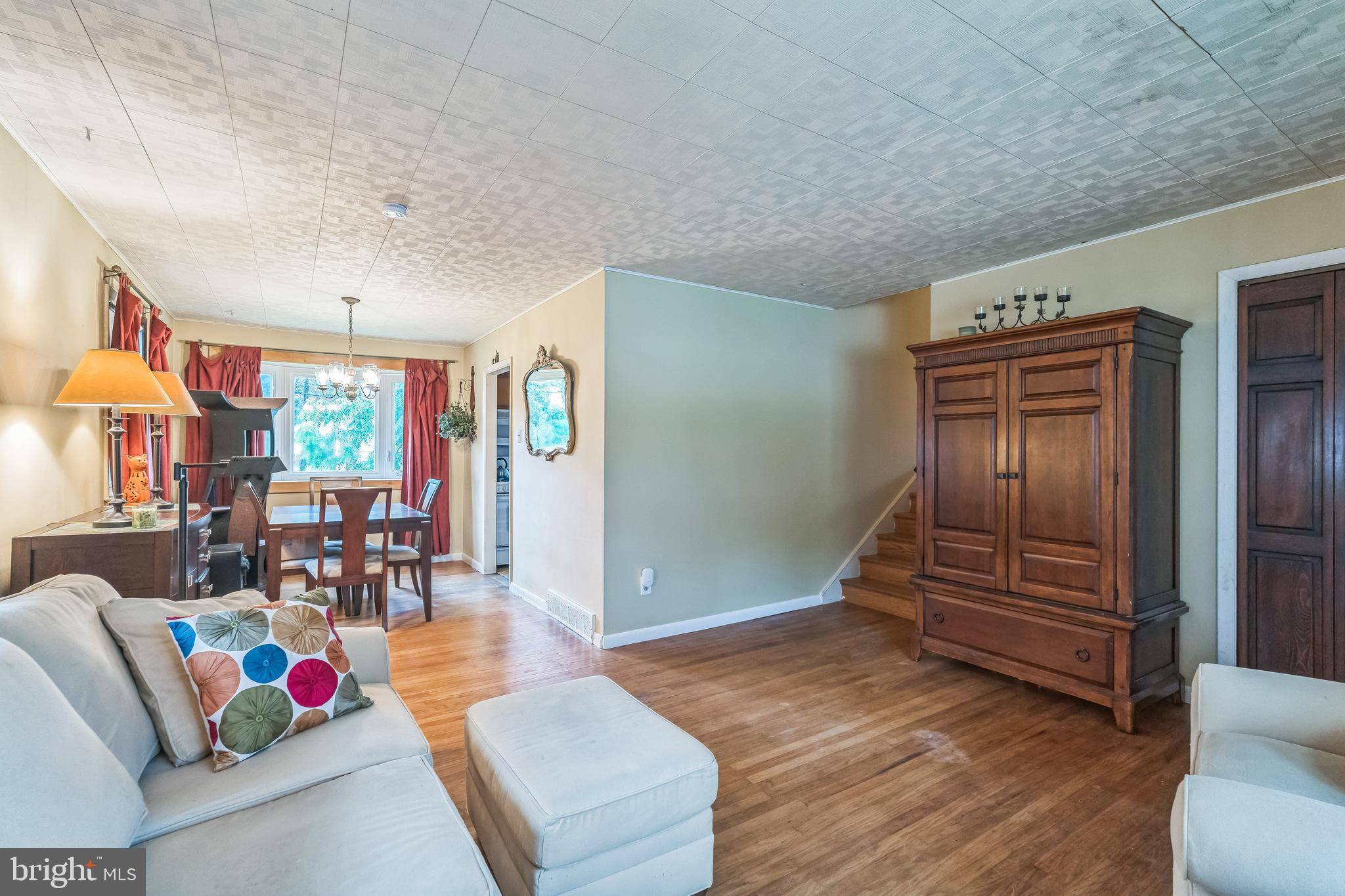 Secane, PA 19018,607 WYNNBROOK RD