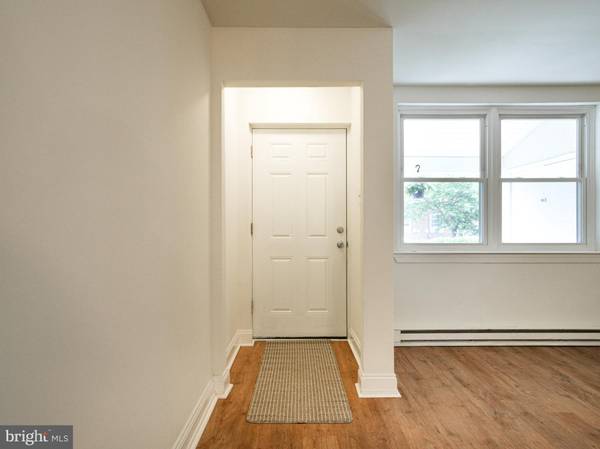 Philadelphia, PA 19121,1520 W THOMPSON ST