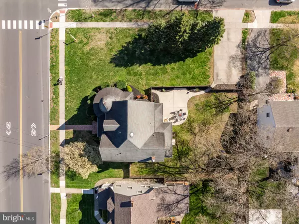 Haddon Heights, NJ 08035,902 STATION AVE