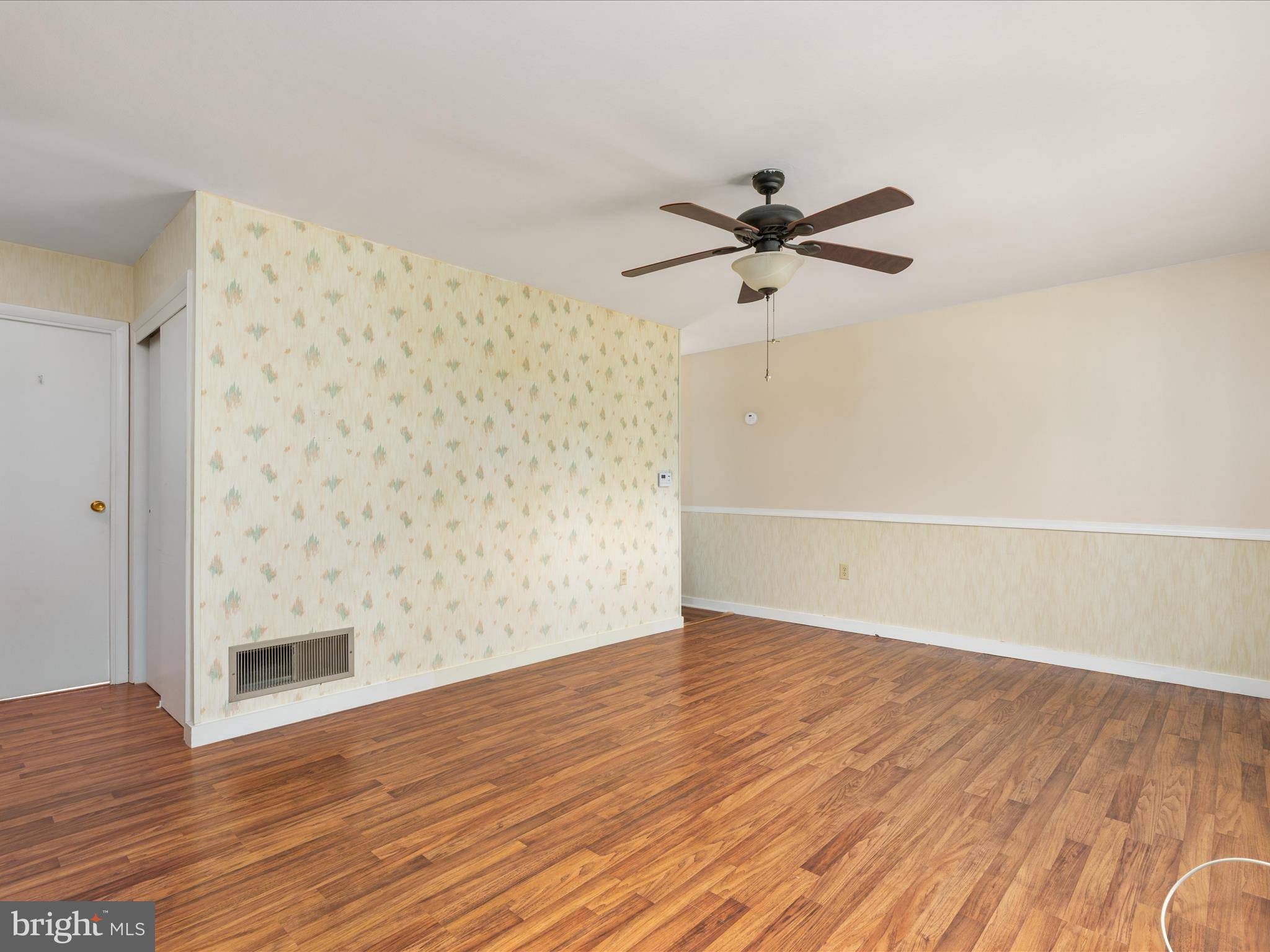 Winchester, VA 22601,516 HOLLINGSWORTH DR