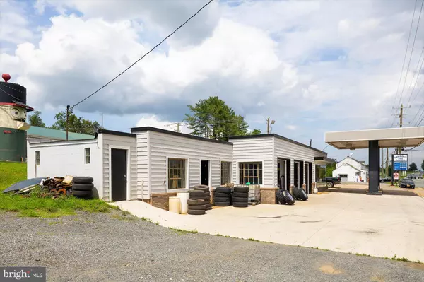 Orange, VA 22960,275 BERRY HILL RD