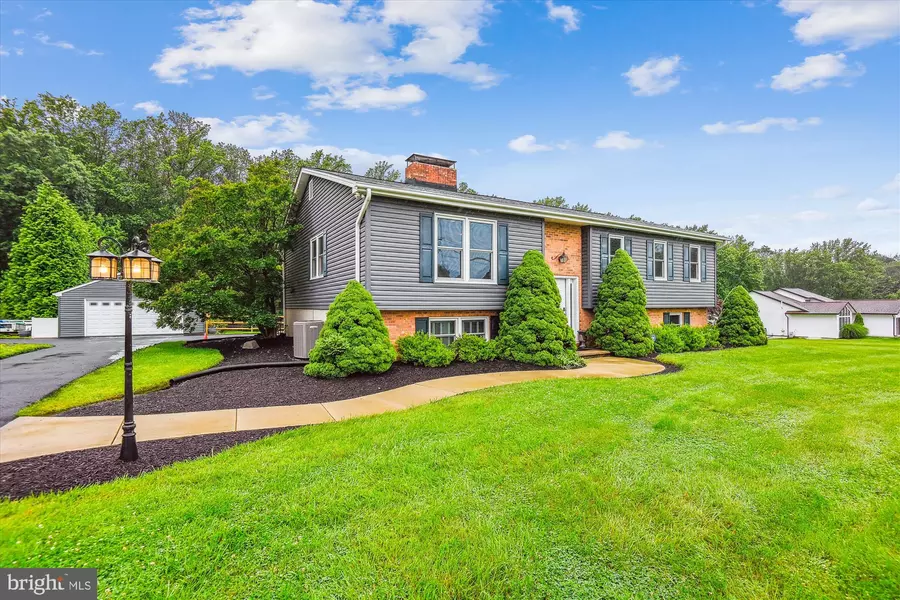 13220 FALLS RD, Cockeysville, MD 21030