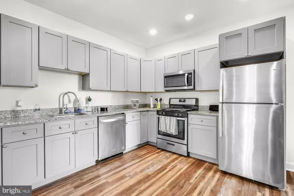 Philadelphia, PA 19125,2411 KENSINGTON AVE #209