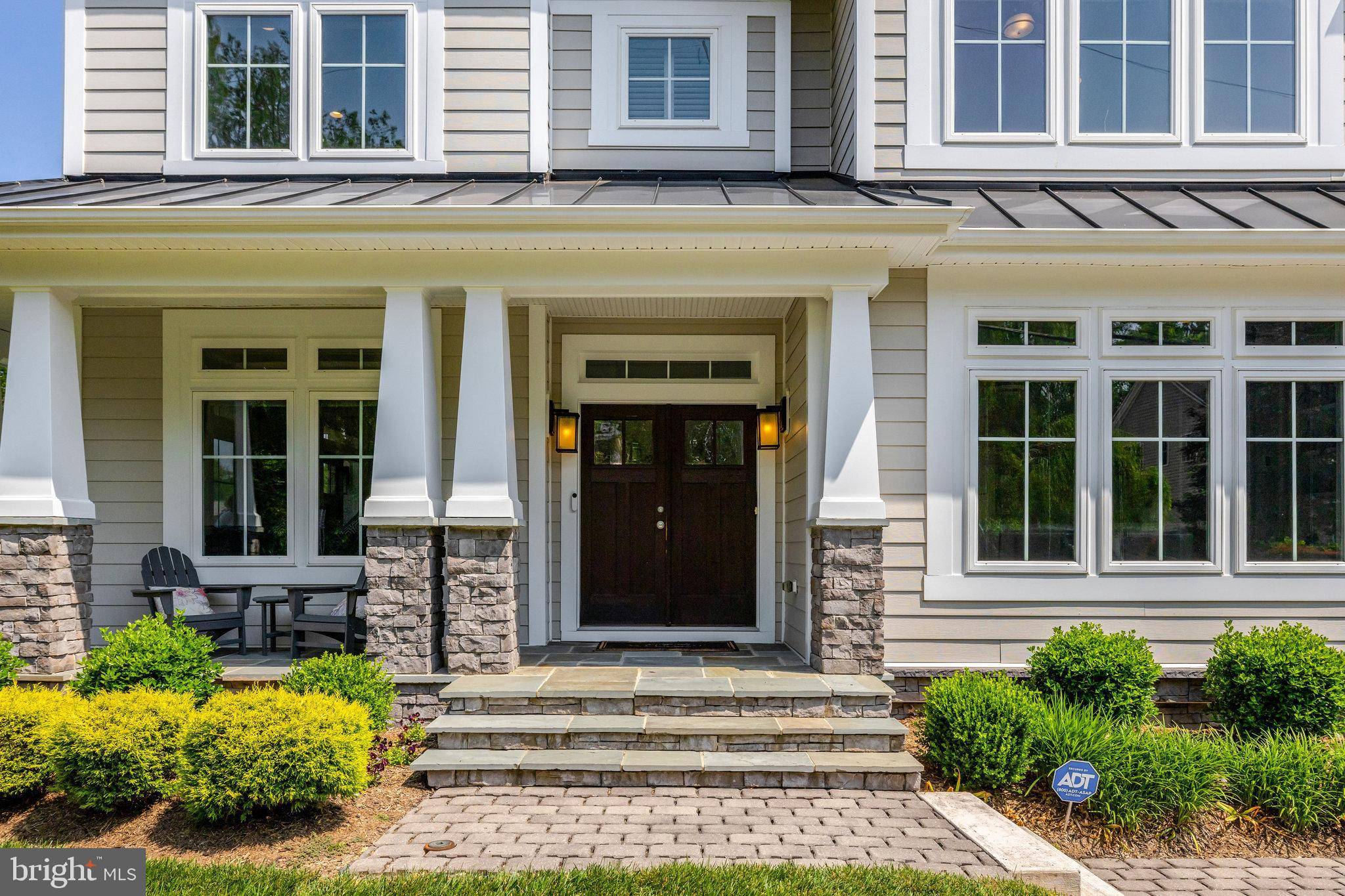 Vienna, VA 22180,300 JADE CT NW