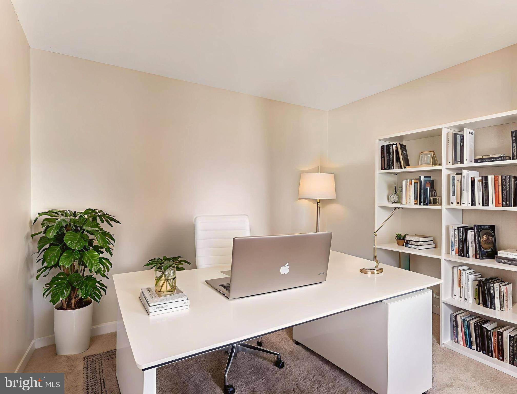 Woodbridge, VA 22191,485 HARBOR SIDE ST #414