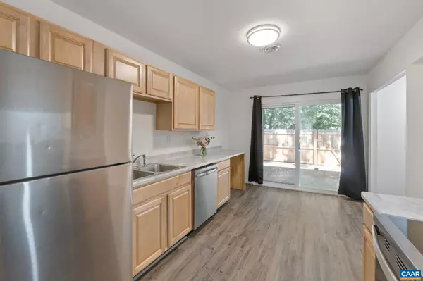 Charlottesville, VA 22903,753 ORANGEDALE AVE