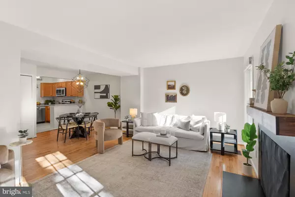 Arlington, VA 22206,2905 S WOODSTOCK ST #C