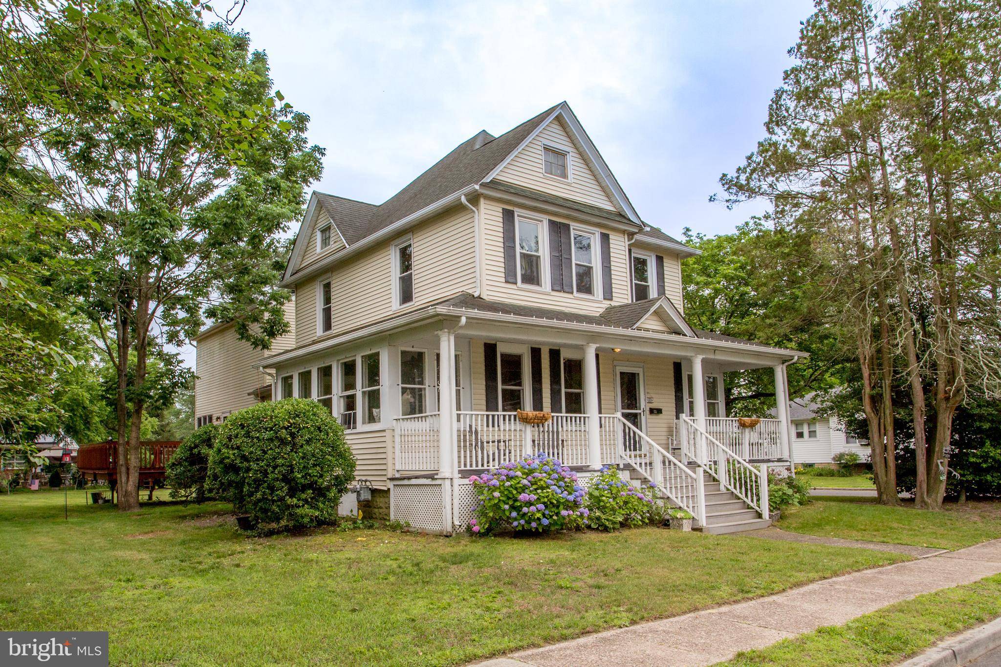 Laurel Springs, NJ 08021,135 MADISON AVE