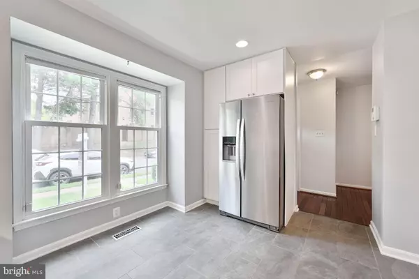 Annandale, VA 22003,7409 ADAMS PARK CT
