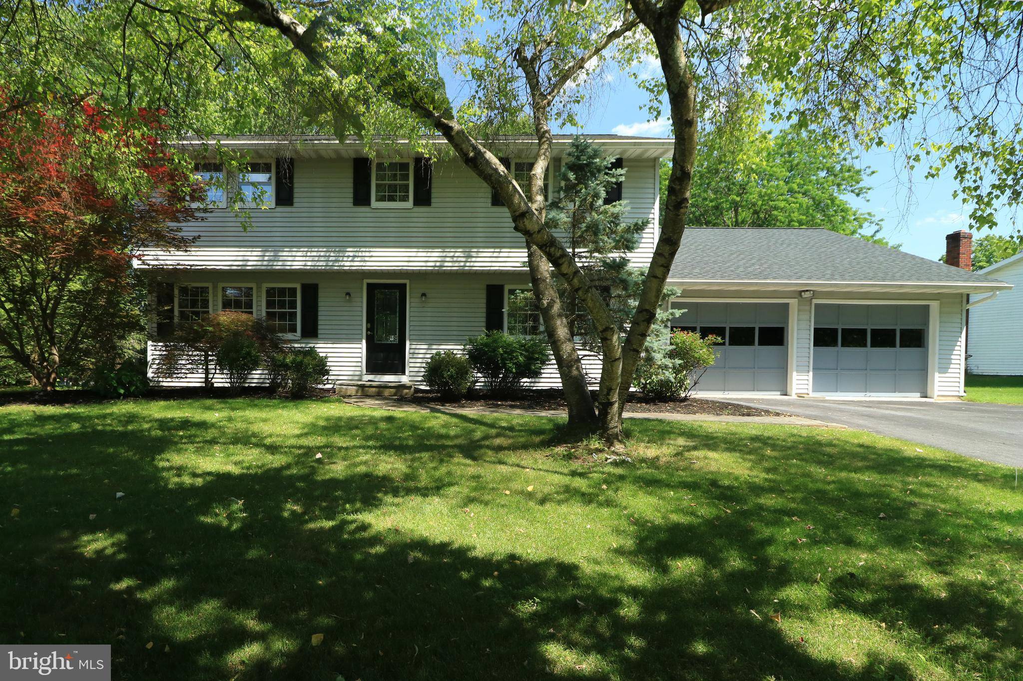 State College, PA 16801,872 BAYBERRY DR