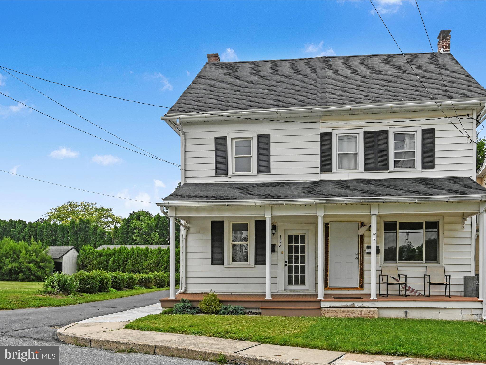 109 E MILL AVE, Myerstown, PA 17067