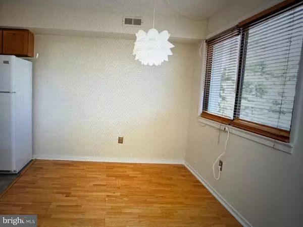 Voorhees, NJ 08043,102 GREGORYS WAY #102