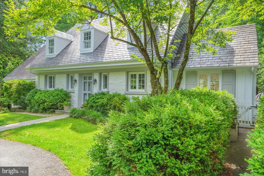 8519 LONGFELLOW PL, Chevy Chase, MD 20815