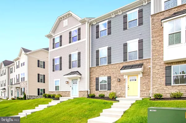 Fredericksburg, VA 22408,9346 TANFIELD DR