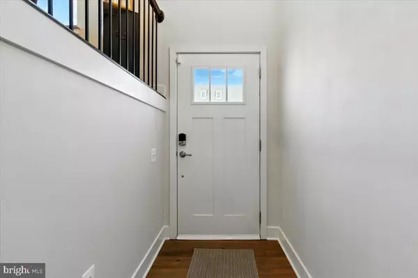 White Plains, MD 20695,5768 FREDERICK DOUGLAS PL
