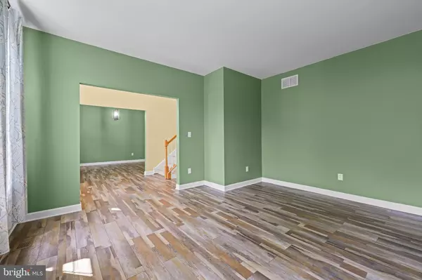 Bear, DE 19701,121 WILLOW OAK BLVD