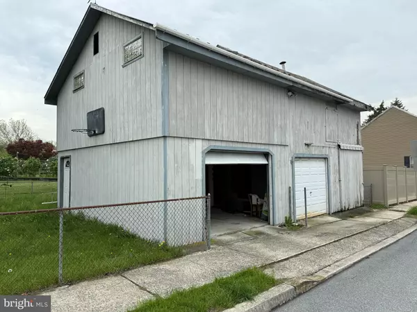 Bernville, PA 19506,230 N MAIN ST