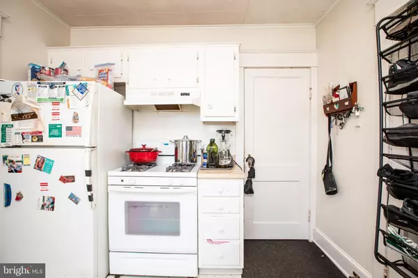 Hamilton, NJ 08610,77 ATKINS AVE