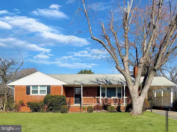 125 HILLCREST DR, Fredericksburg, VA 22401