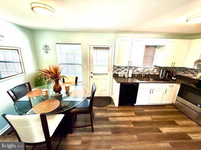 New Castle, DE 19720,241 MANSION PKWY