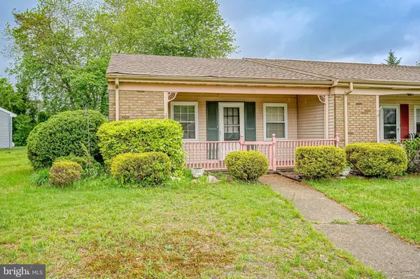 113 HUNTINGTON DR, Southampton, NJ 08088