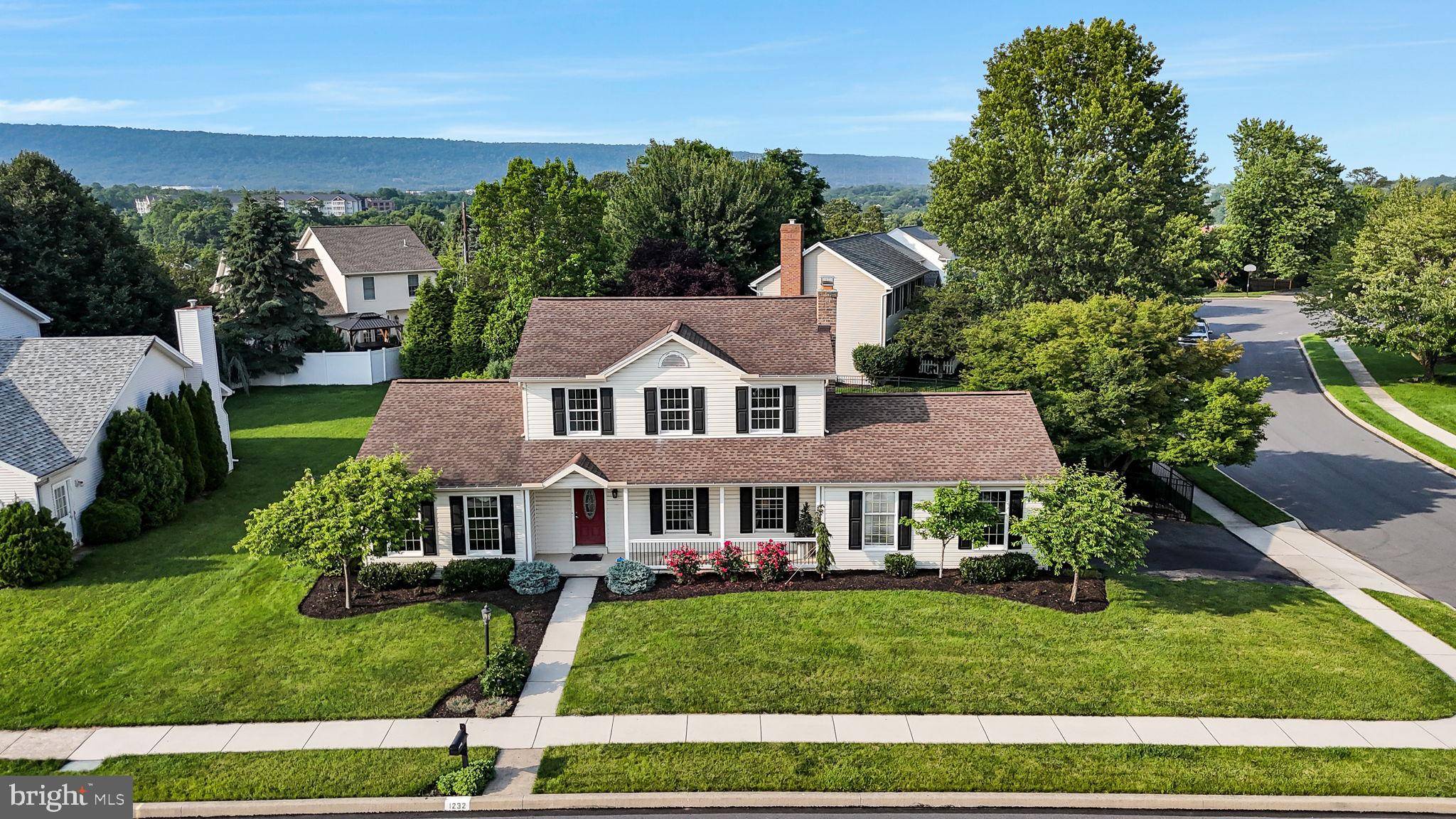 1232 HIGHLANDER WAY, Mechanicsburg, PA 17050