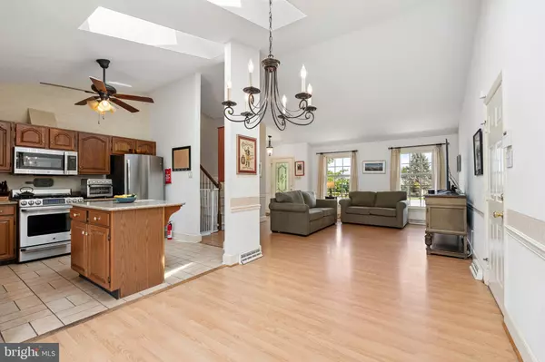 Hagerstown, MD 21742,631 CORNELL AVE