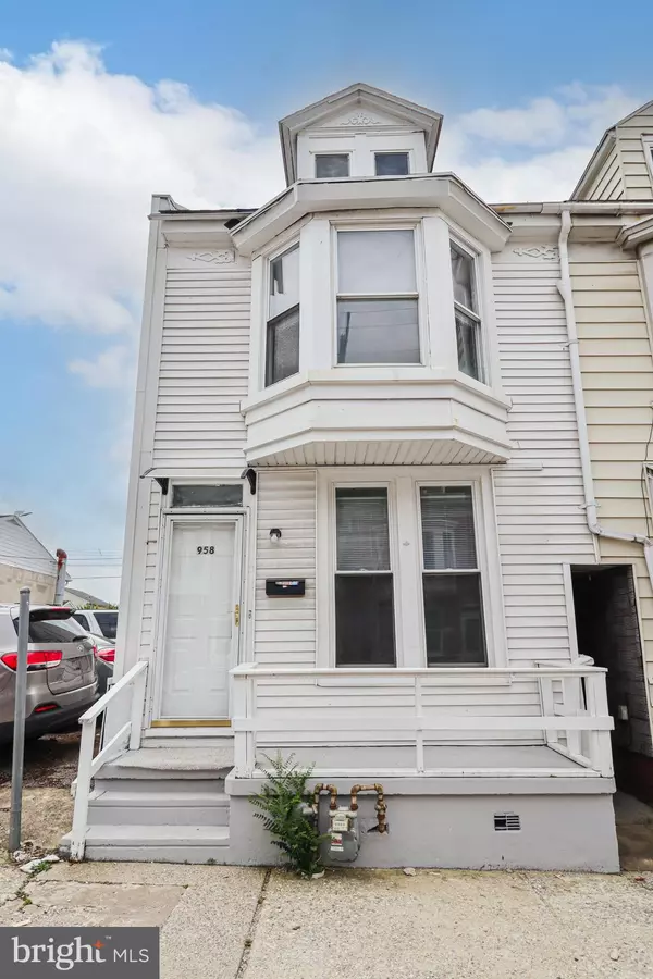 York, PA 17403,958 E PRINCESS ST