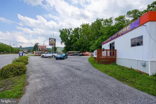 York, PA 17403,678-682 S RICHLAND AVE