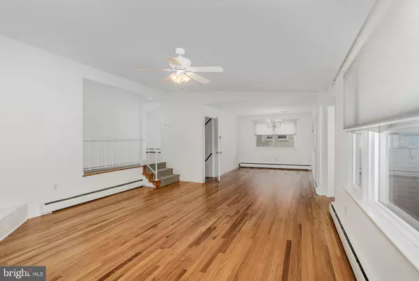 Harrisburg, PA 17109,657 SANDRA AVE