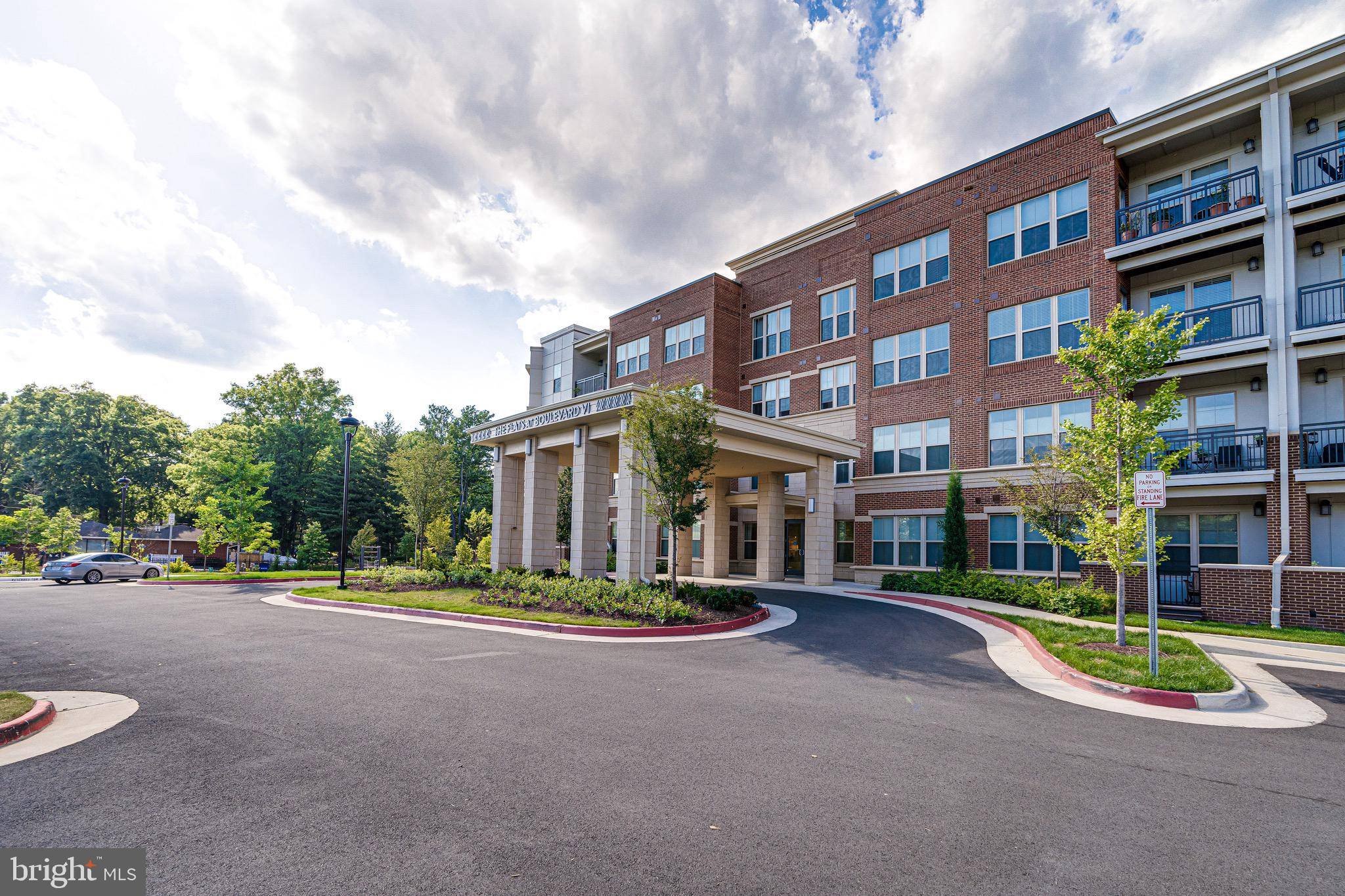 Fairfax, VA 22030,10755 FAIRGROUNDS DR #326