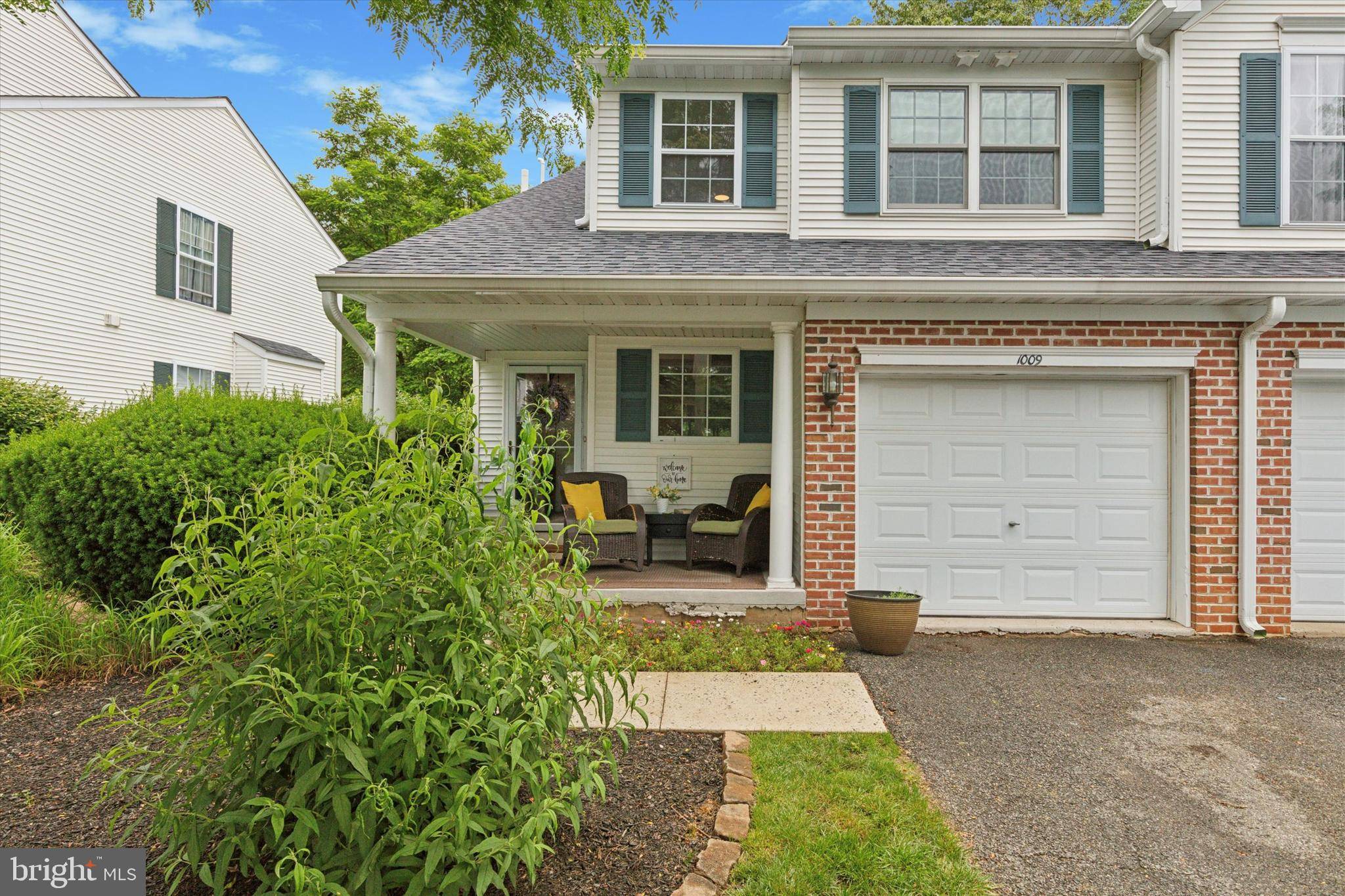 1009 RED ROCK CIR, Royersford, PA 19468