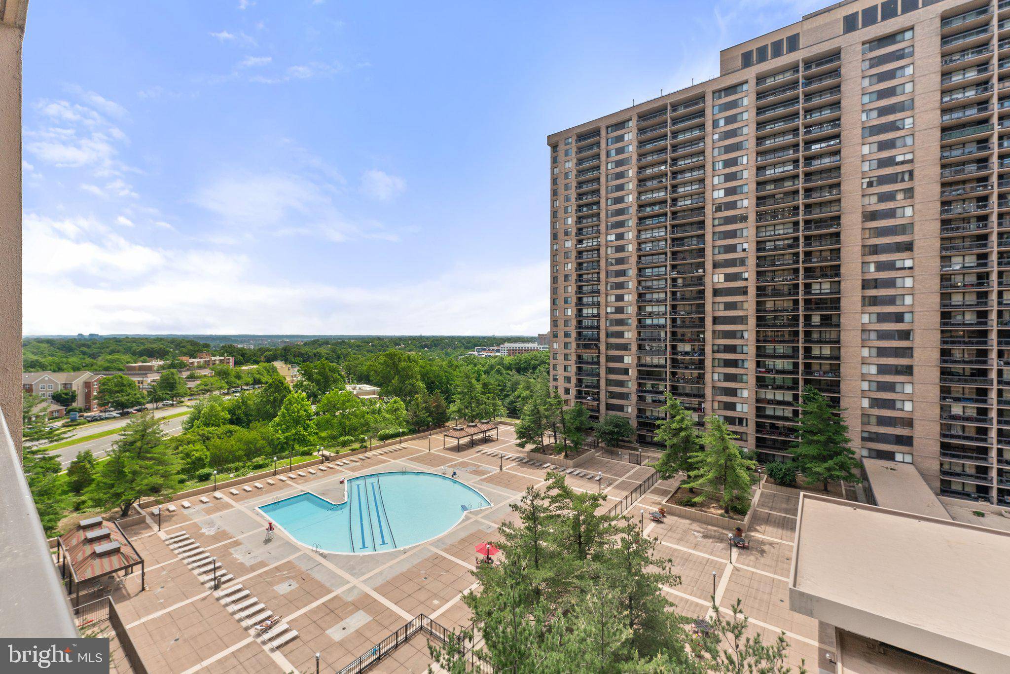 Falls Church, VA 22041,3701 S GEORGE MASON DR #918N