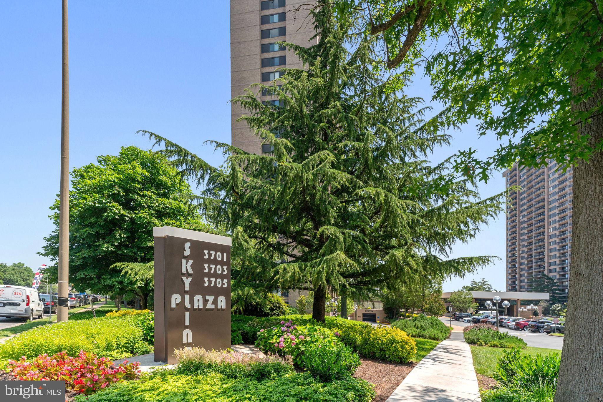 Falls Church, VA 22041,3701 S GEORGE MASON DR #918N