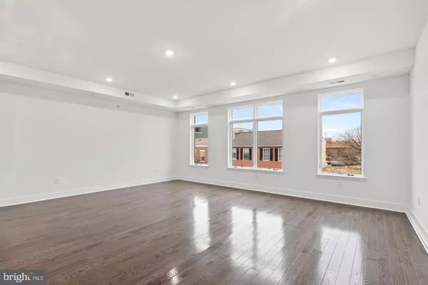 Philadelphia, PA 19122,1335 N FRANKLIN ST #3