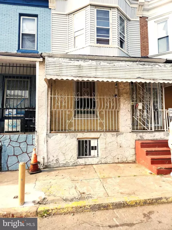 Philadelphia, PA 19140,723 W SCHILLER ST