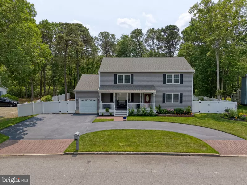 727 OXFORD RD, Lanoka Harbor, NJ 08734