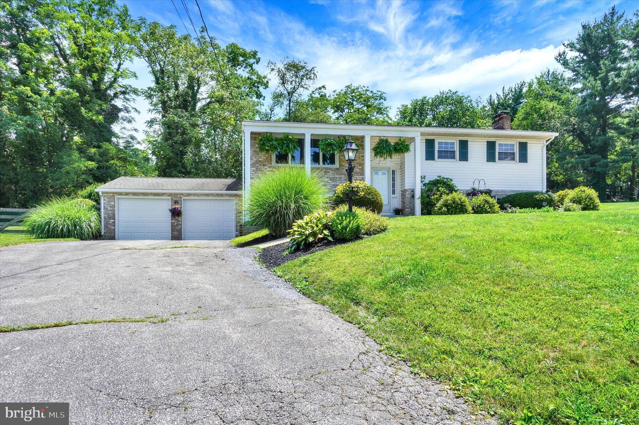 York, PA 17403,2160 BLENHEIM CT