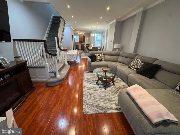 Philadelphia, PA 19141,5353 N SYDENHAM ST